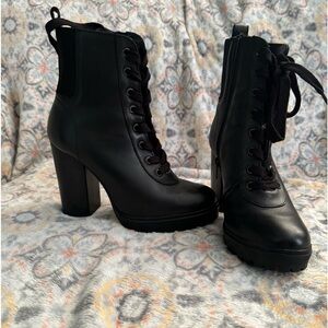 Steve Madden Combat Boot
